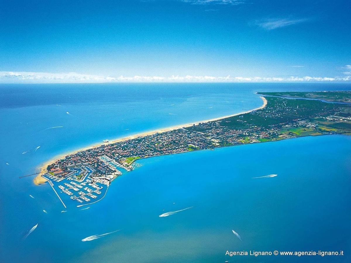 Apartmán Lignano Sabbiadoro With Pool Exteriér fotografie